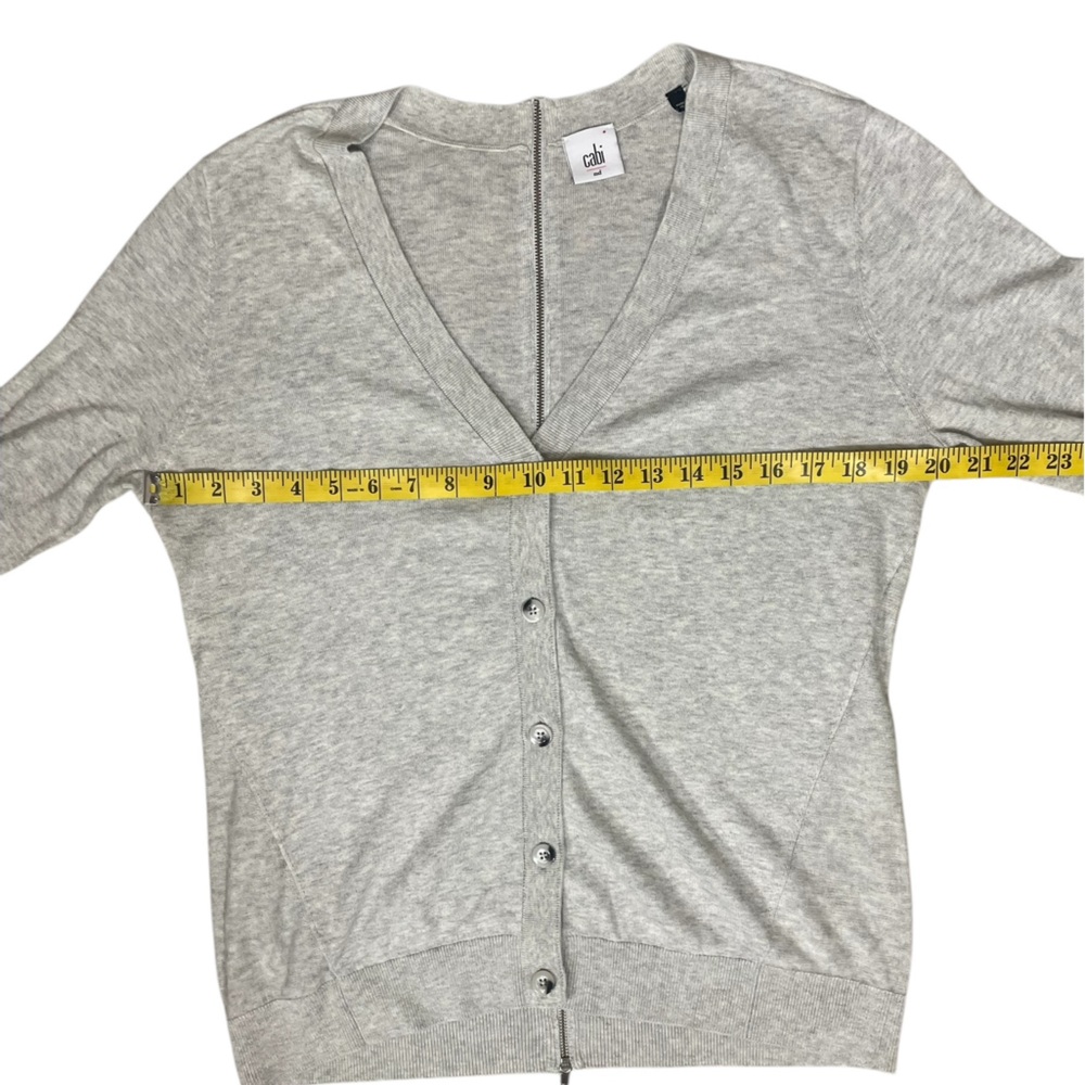 CAbi “Cobblestone” Light Gray Cardigan with Back Zipper (N-1) - Picture 8 of 11